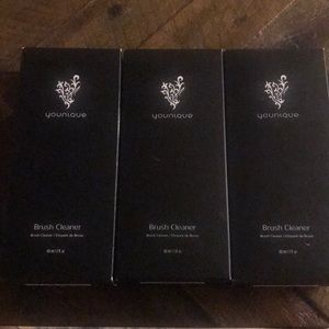 Younique Makeup Brush Cleaner - 3 brand new